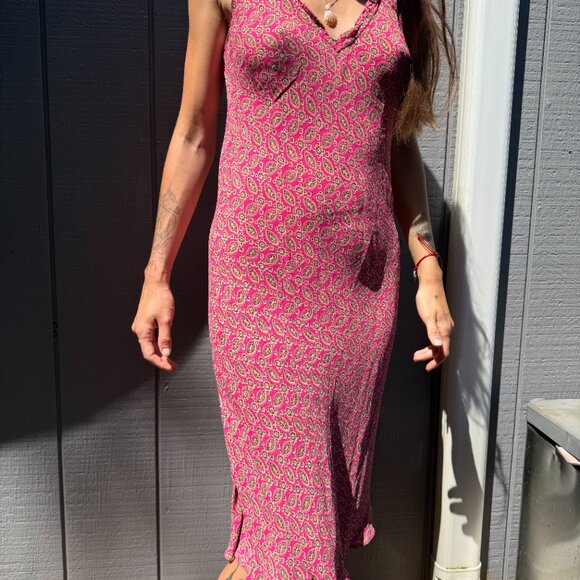 Angie Dress - Picture 2 of 3